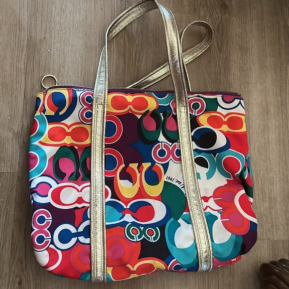 Coach Poppy Pop C Graffiti Signature Multi Poppy Glam C Tote - Picture 2 of 9